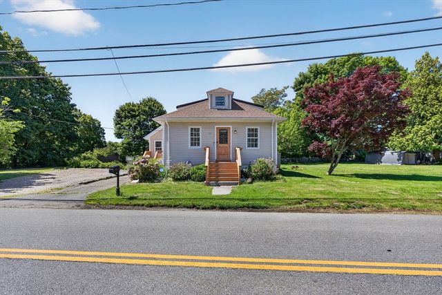 58 Ocean Grove Ave, Swansea, MA 02777