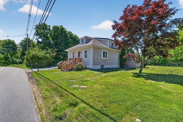 58 Ocean Grove Ave, Swansea, MA 02777