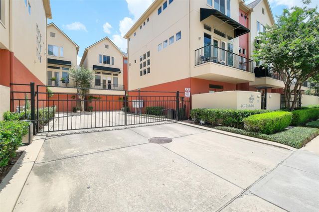 2437 South Boulevard 2, Houston, TX 77098