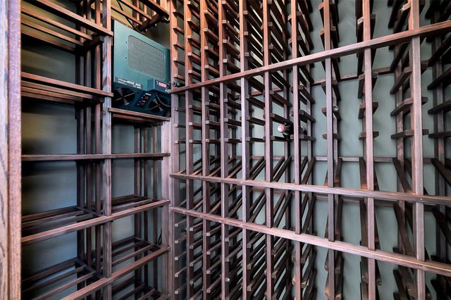 2437 South Boulevard 2, Houston, TX 77098