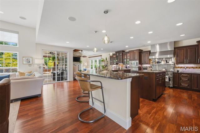 1880 Spring Mill Creek, St Charles, MO 63303