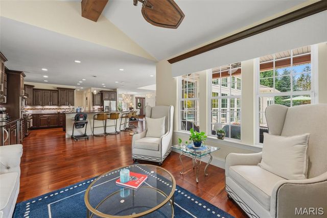 1880 Spring Mill Creek, St Charles, MO 63303