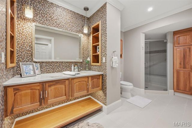 1880 Spring Mill Creek, St Charles, MO 63303