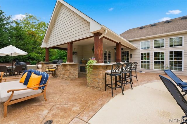1880 Spring Mill Creek, St Charles, MO 63303