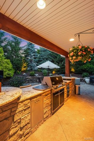 1880 Spring Mill Creek, St Charles, MO 63303