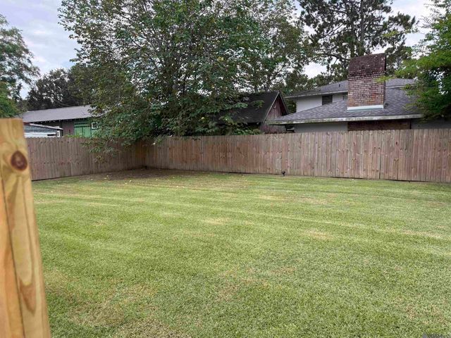 521 Gwin St, Brusly, LA 70719