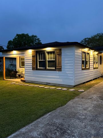 521 Gwin St, Brusly, LA 70719