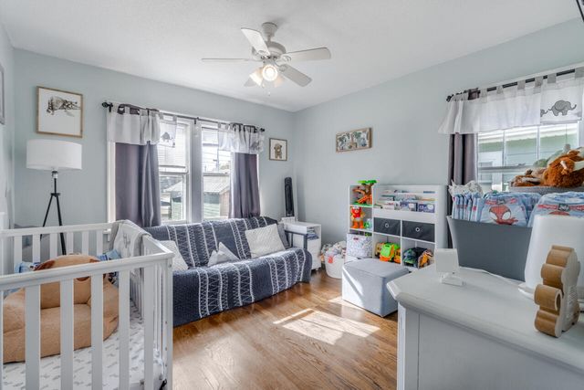 2649 AVENUE B, Council Bluffs, IA 51501