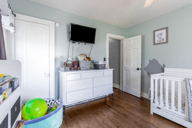 2649 AVENUE B, Council Bluffs, IA 51501