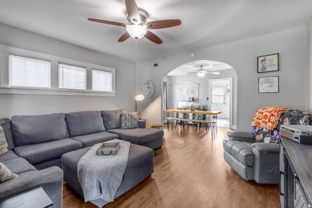 2649 AVENUE B, Council Bluffs, IA 51501