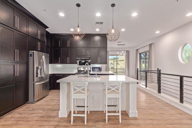 6565 E Thomas Road Unit 1028, Scottsdale, AZ 85251