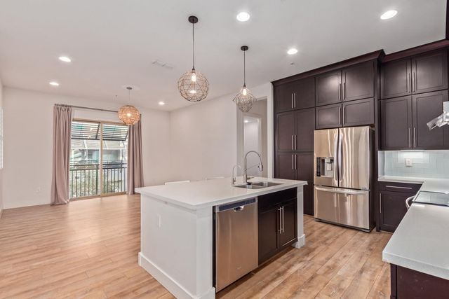 6565 E Thomas Road Unit 1028, Scottsdale, AZ 85251