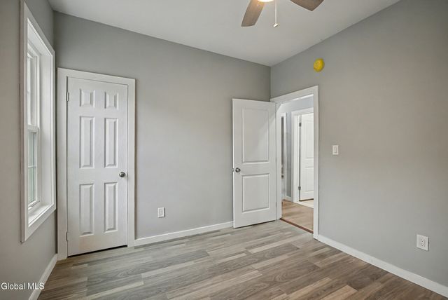 332 Georgetta Dix Plz, Schenectady, NY 12307