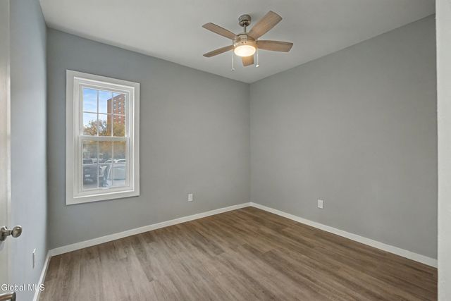 332 Georgetta Dix Plz, Schenectady, NY 12307