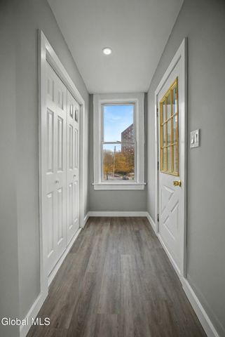 332 Georgetta Dix Plz, Schenectady, NY 12307