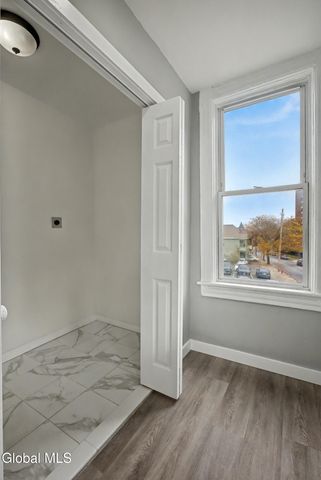 332 Georgetta Dix Plz, Schenectady, NY 12307