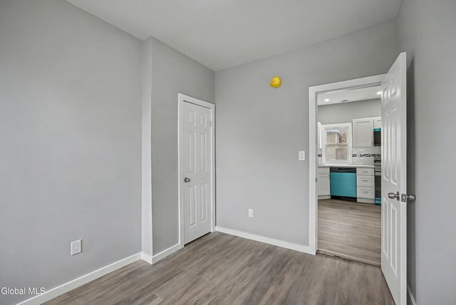 332 Georgetta Dix Plz, Schenectady, NY 12307