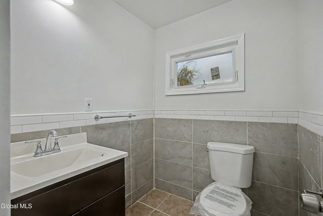 332 Georgetta Dix Plz, Schenectady, NY 12307