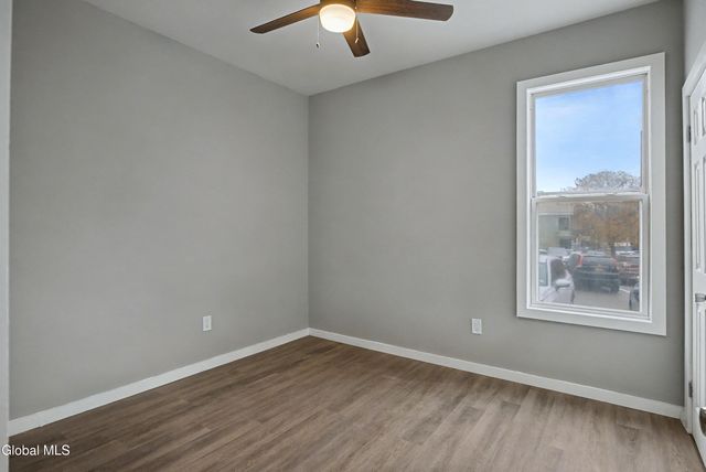 332 Georgetta Dix Plz, Schenectady, NY 12307