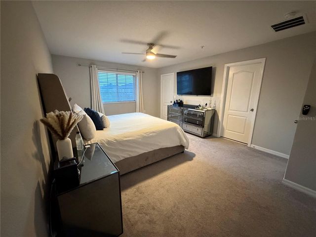 290 CEDAR BARK LANE, Sanford, FL 32771