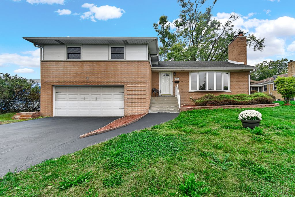 2611 171st Street, Hazel Crest, IL 60429 — exterior
