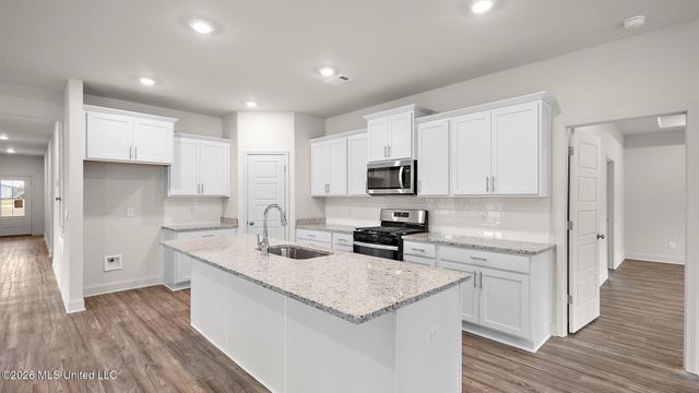 100 Kentucky Way, Clinton, MS 39056