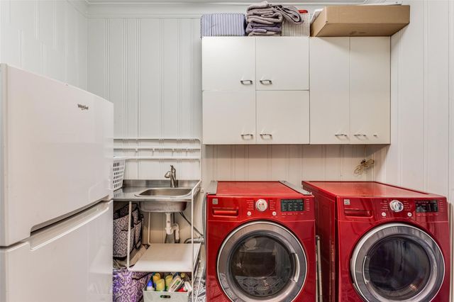 3232 Bellaire Drive W, Fort Worth, TX 76109