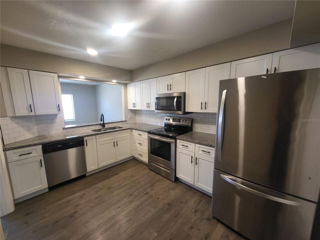 7238 HARBOR HEIGHTS CIRCLE, Orlando, FL 32835