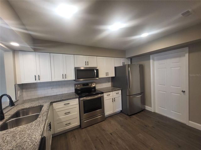 7238 HARBOR HEIGHTS CIRCLE, Orlando, FL 32835