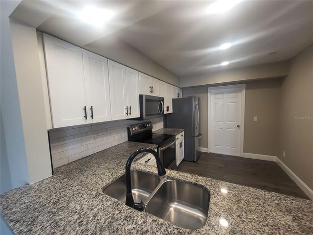 7238 HARBOR HEIGHTS CIRCLE, Orlando, FL 32835