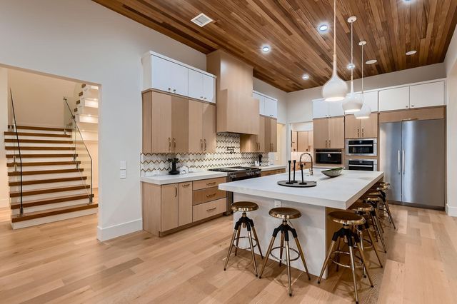 4800 Mondonedo CV, Austin, TX 78738