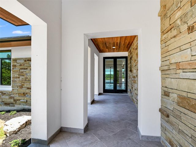 4800 Mondonedo CV, Austin, TX 78738