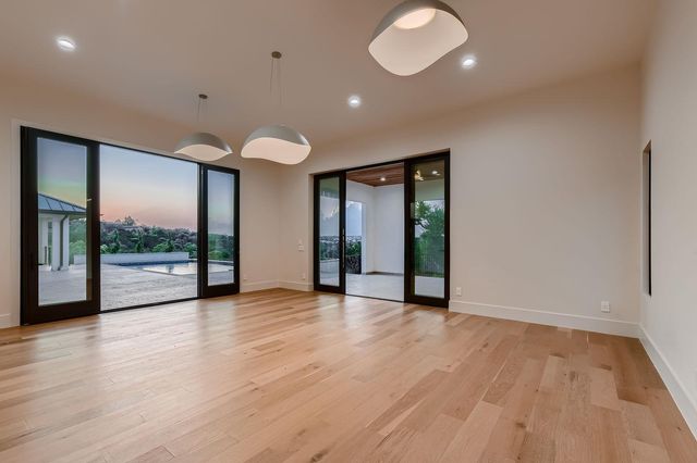 4800 Mondonedo CV, Austin, TX 78738