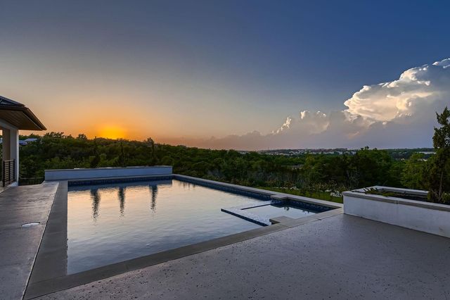 4800 Mondonedo CV, Austin, TX 78738