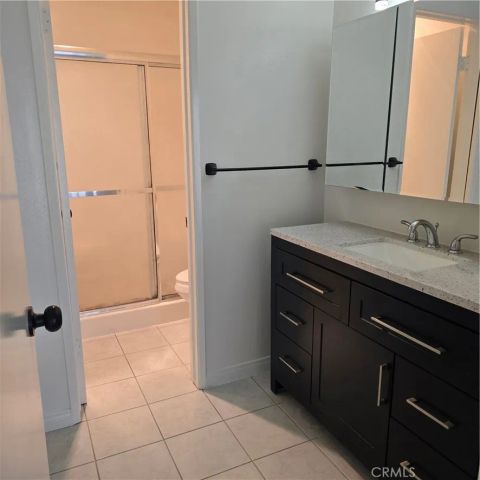 23401 Park Sorrento 50, Calabasas, CA 91302