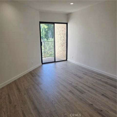 23401 Park Sorrento 50, Calabasas, CA 91302