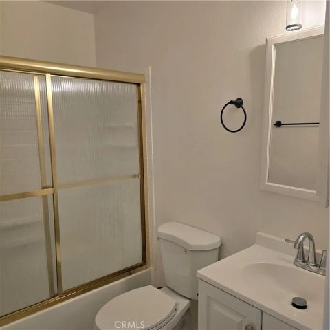 23401 Park Sorrento 50, Calabasas, CA 91302