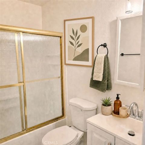 23401 Park Sorrento 50, Calabasas, CA 91302