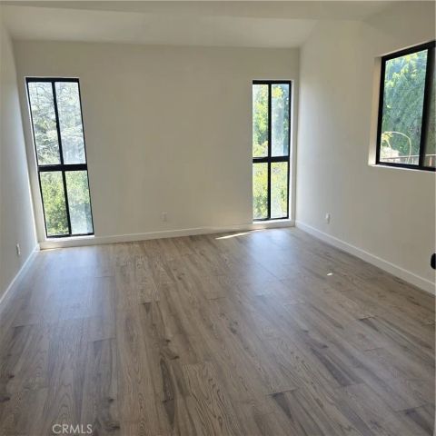 23401 Park Sorrento 50, Calabasas, CA 91302