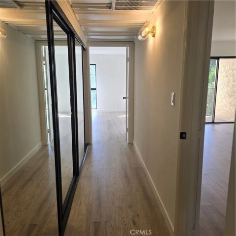 23401 Park Sorrento 50, Calabasas, CA 91302