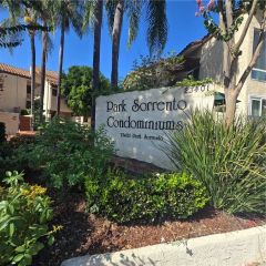 23401 Park Sorrento 50, Calabasas, CA 91302