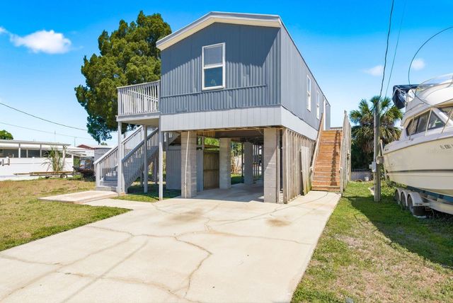 6815 FLICKER LANE, Hudson, FL 34667