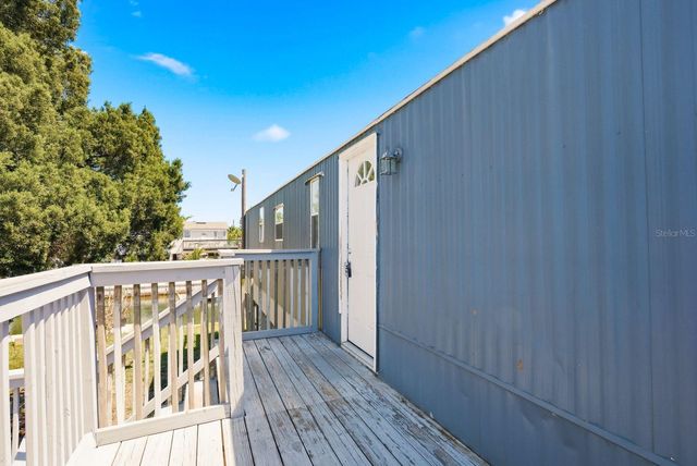 6815 FLICKER LANE, Hudson, FL 34667