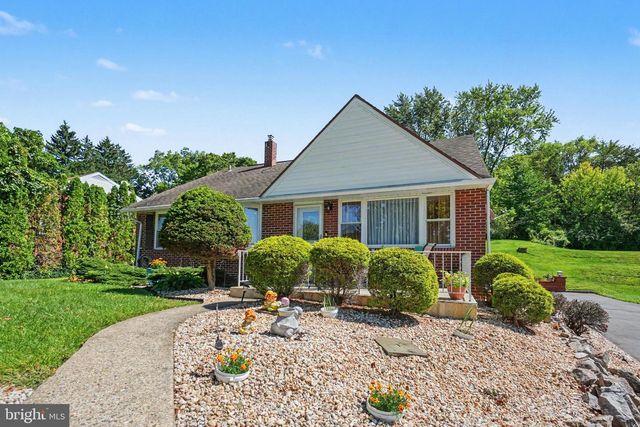2309 HAMPDEN BLVD, Reading, PA 19604