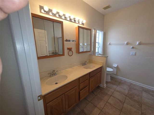 8755 SILK BAY PLACE, Orlando, FL 32827