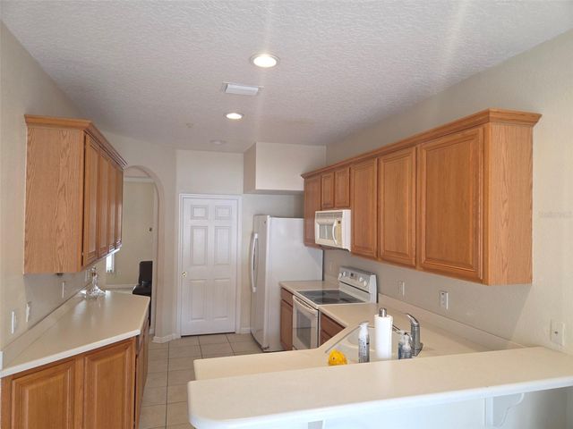 8755 SILK BAY PLACE, Orlando, FL 32827