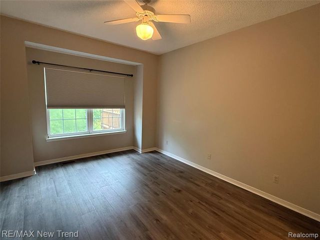 41855 Cantebury Drive, Novi, MI 48377