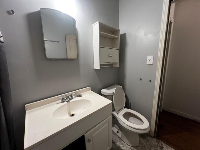 1025 Elmwood Drive, Guthrie, OK 73044