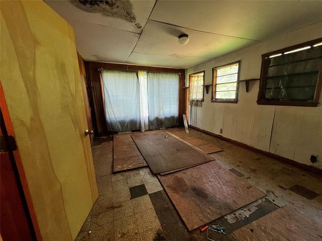 1025 Elmwood Drive, Guthrie, OK 73044