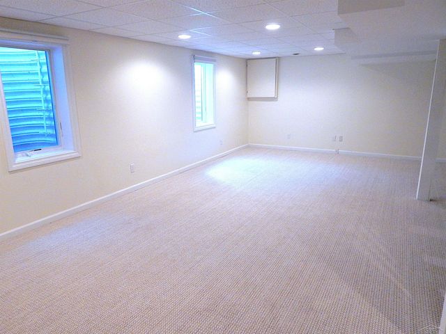 485 Winthrop Lane, Saginaw, MI 48638